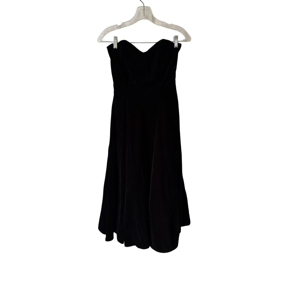 Patra Vintage 80s Black Velvet Sweetheart Strapless Dress